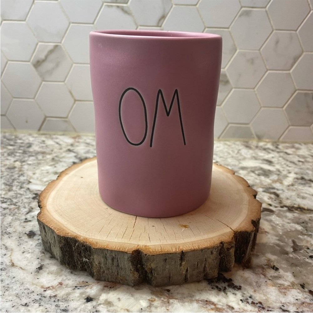 Rae Dunn ‘Om’ Candle